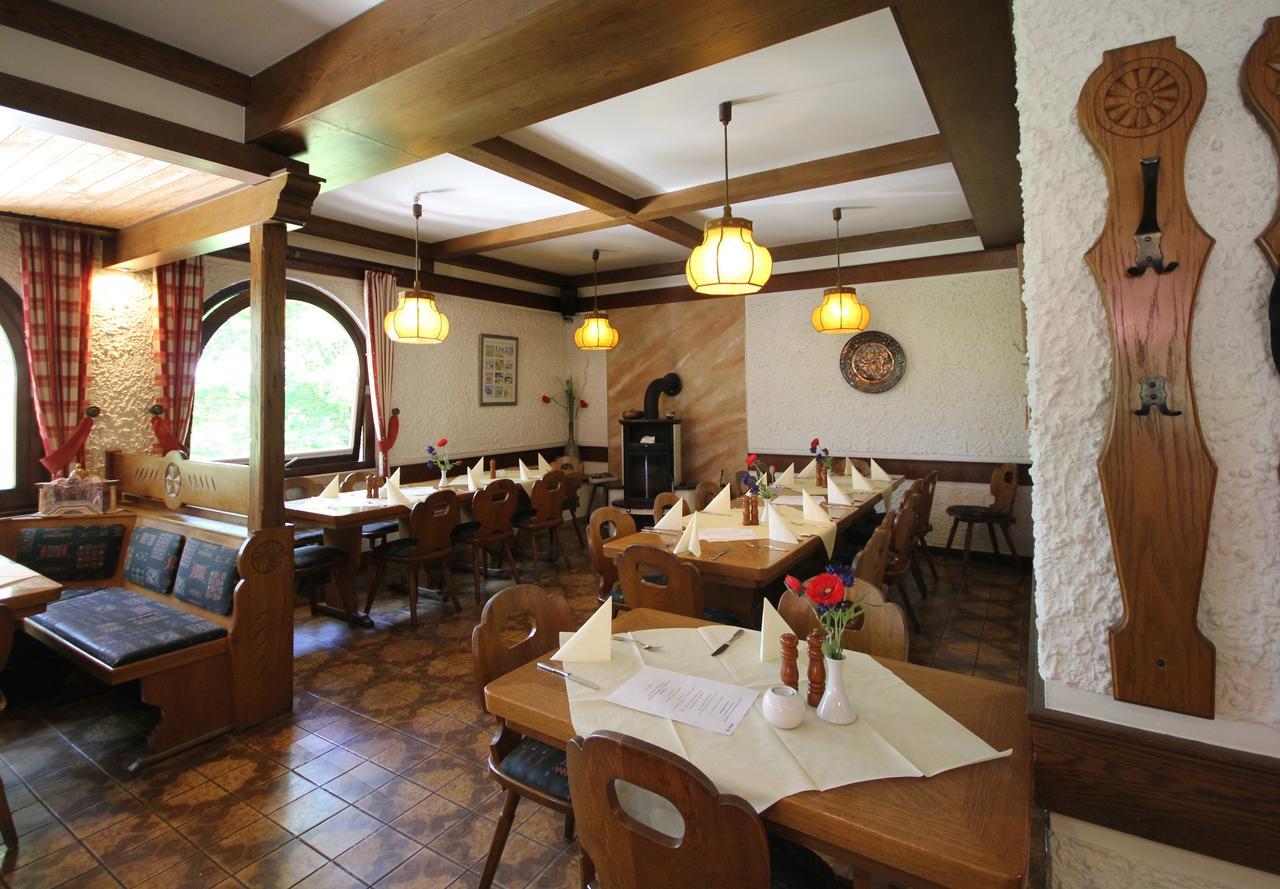 Fruhstuckshotel Grillenburg 풀다 외부 사진